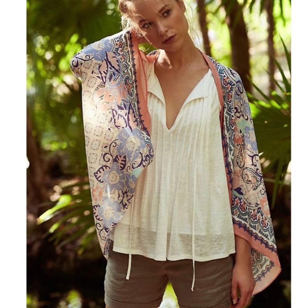 Anthropologie Vismaya Silky Boho Cocoon Kimono Wrap